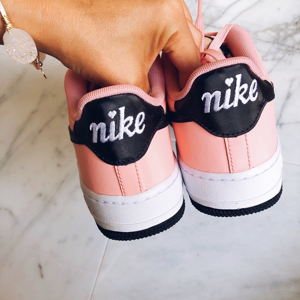 Nike air force 1 vday ( PRICE IS FIRM) - Picture 6 of 7